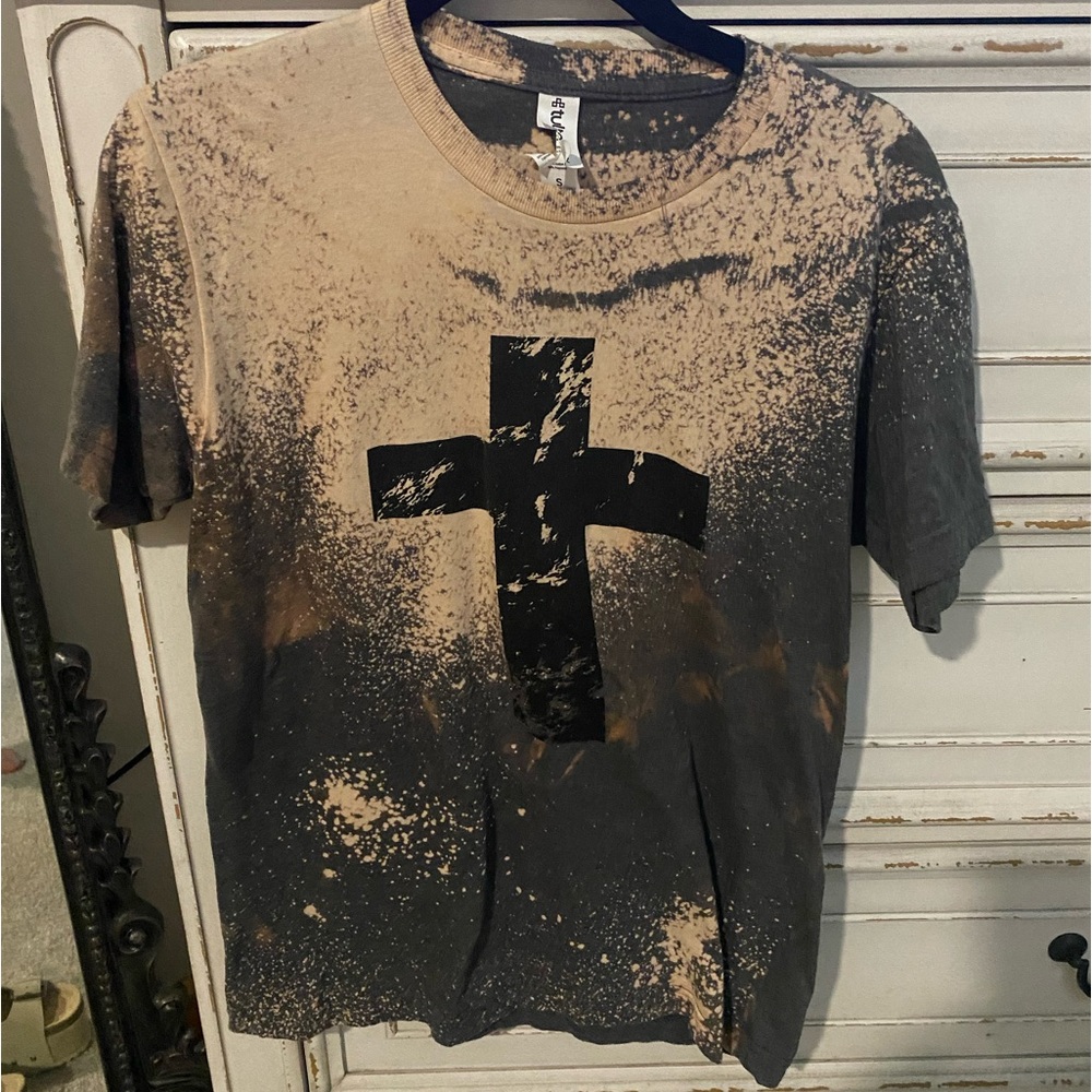 Tultex Tops Religious Christian Cross Bleached Graphic Tee